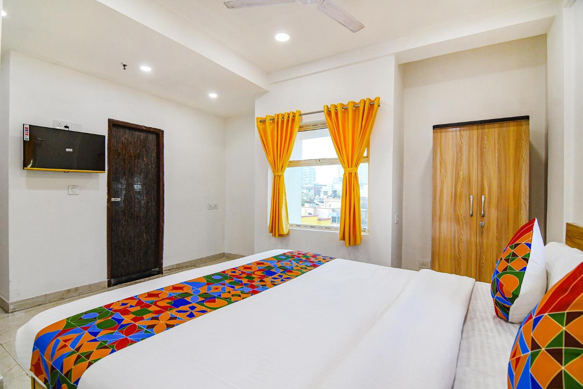 Fabhotel Grand Hazra Inn - Nr Ballygunge Station 콜카타 외부 사진