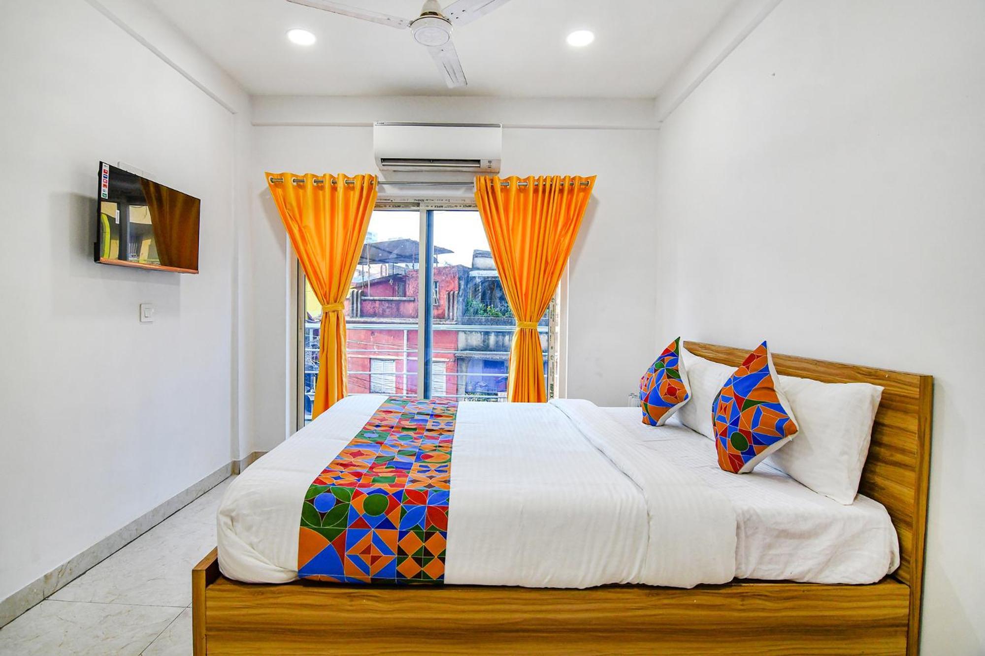 Fabhotel Grand Hazra Inn - Nr Ballygunge Station 콜카타 외부 사진