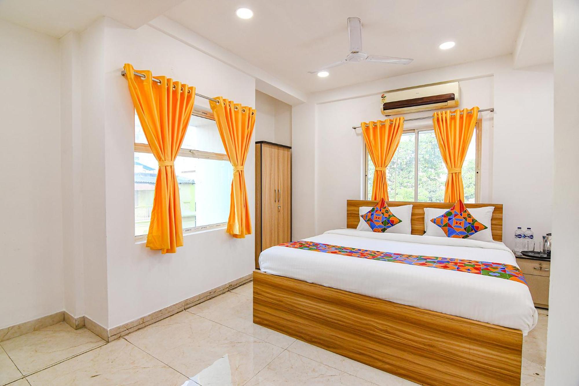 Fabhotel Grand Hazra Inn - Nr Ballygunge Station 콜카타 외부 사진