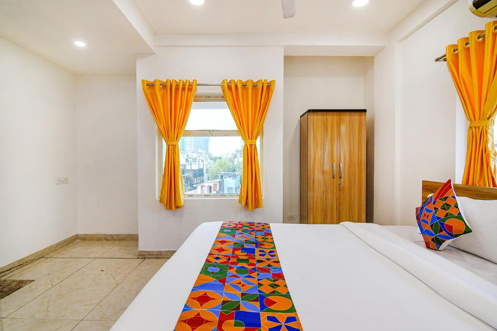 Fabhotel Grand Hazra Inn - Nr Ballygunge Station 콜카타 외부 사진